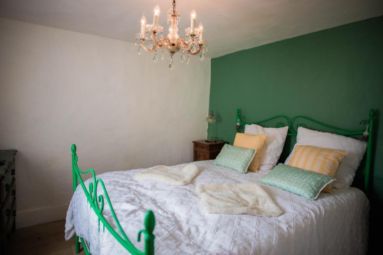 The Vintage Bed And Broc' Lägenhet Saint-Calais Exteriör bild